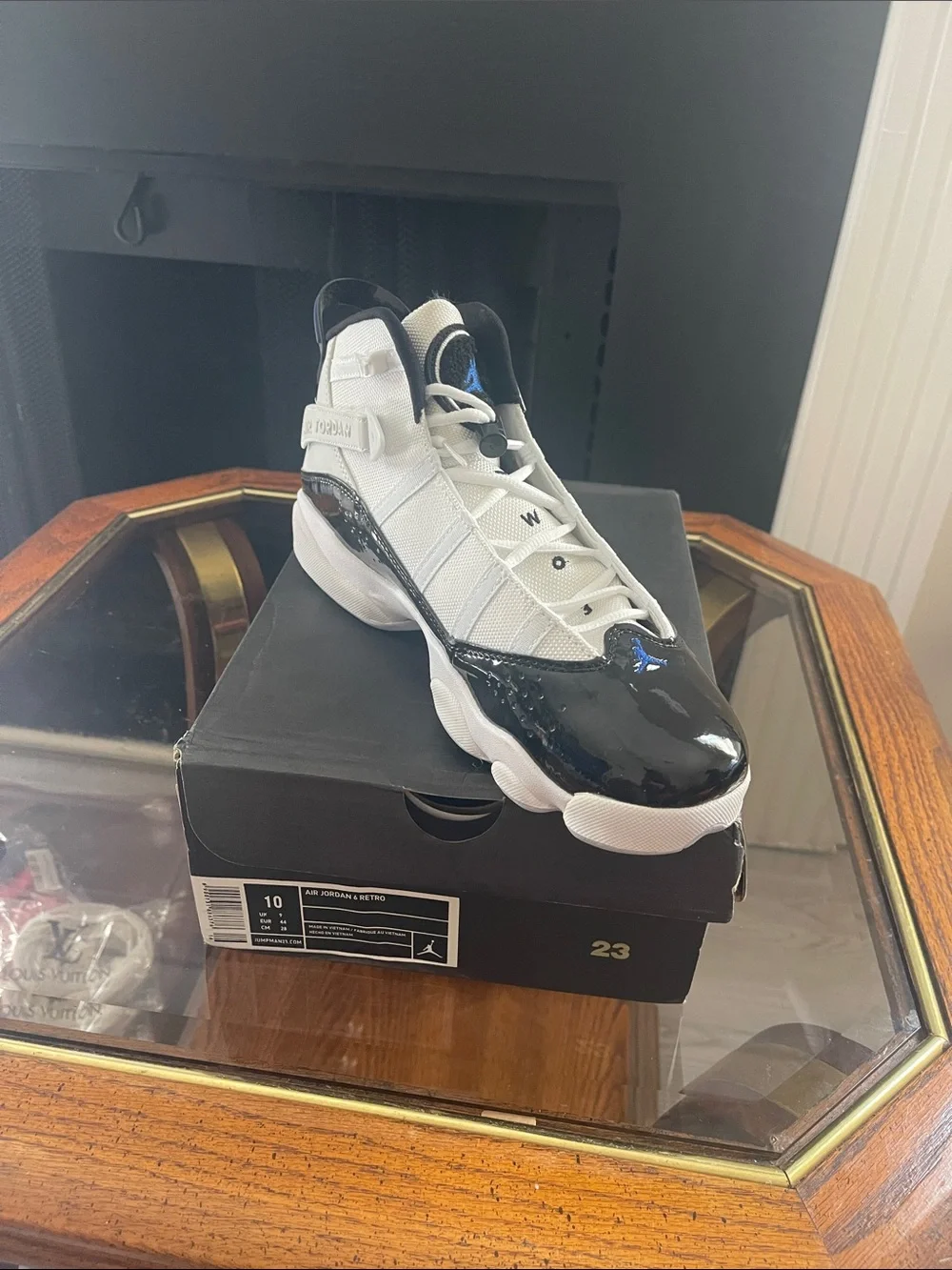 Jordan Retro Men's Basketball Sneakers White/Black/Blue